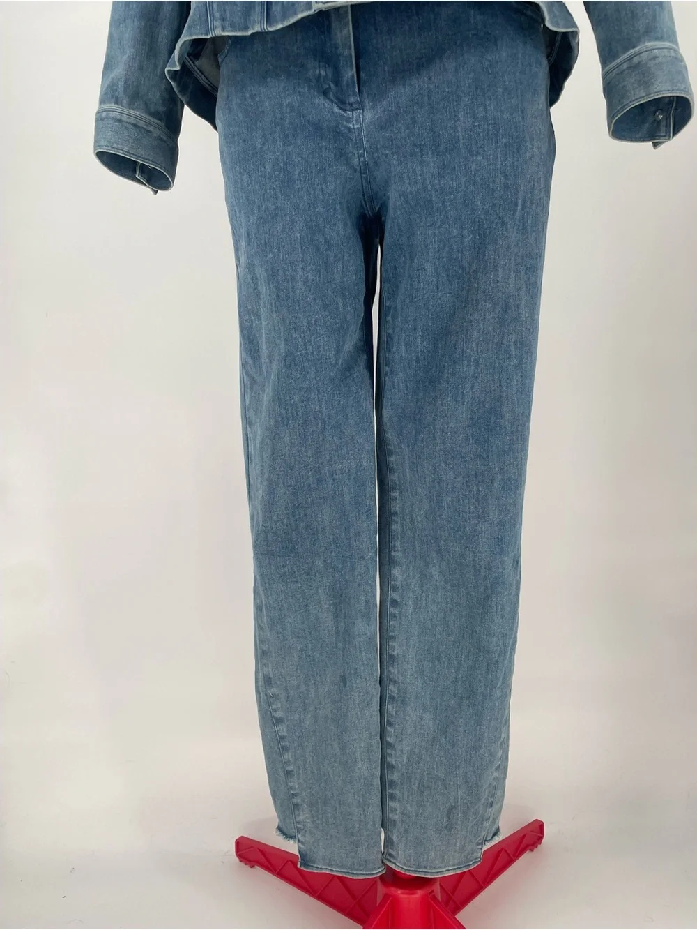 2 Piece Denim Set Per Se By Carlisle Pleated Jean Jacket & Straight Leg Jeans